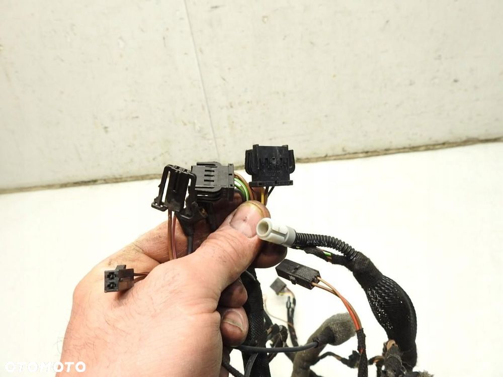 WIĄZKA INSTALACJA KLAPY SKODA FABIA II HB 5J6971147D - 6