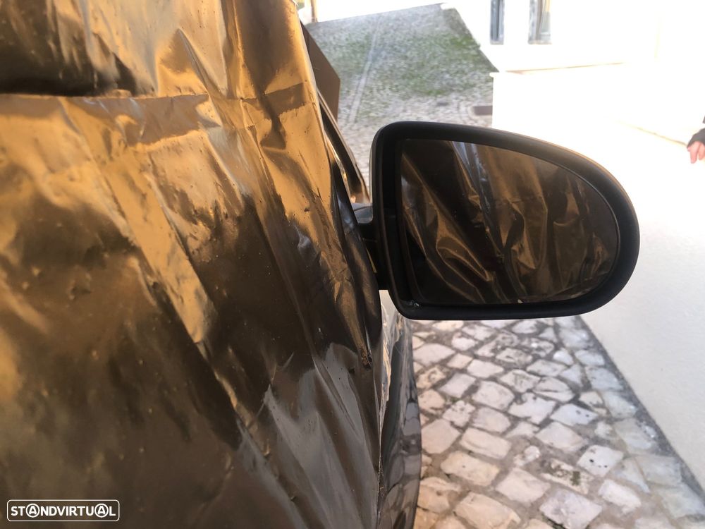 Mitsubishi Colt CZ3 1.1 Invite - 39