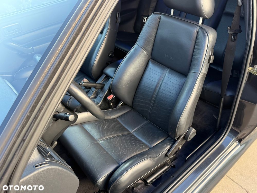 Ford Escort - 17