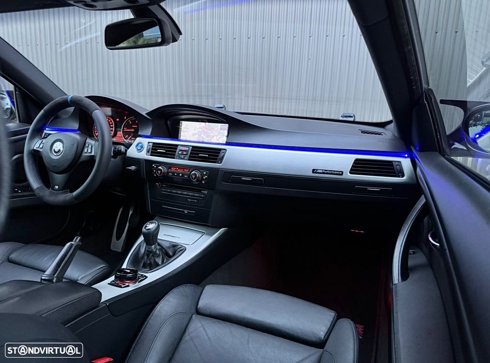 BMW 320 d Coupe - 14