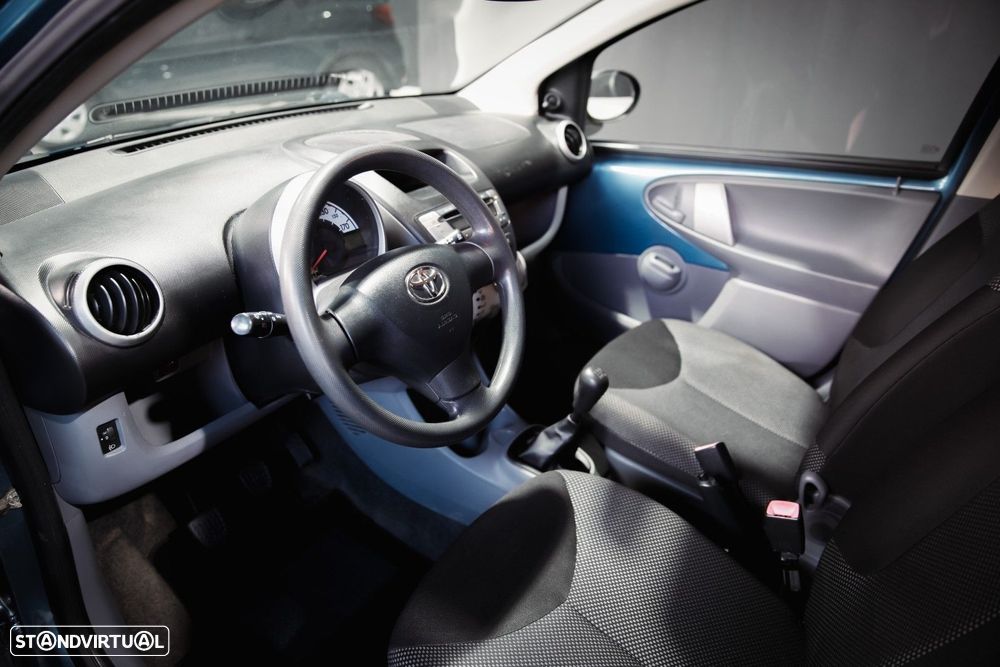 Toyota Aygo 1.0 - 14