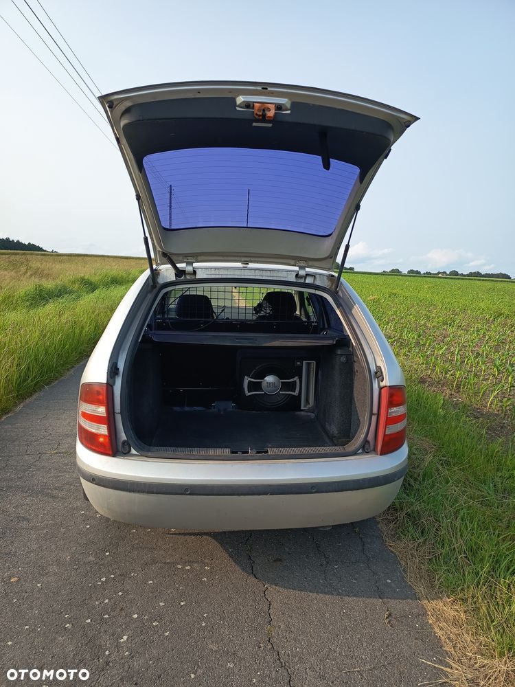 Skoda Fabia - 8
