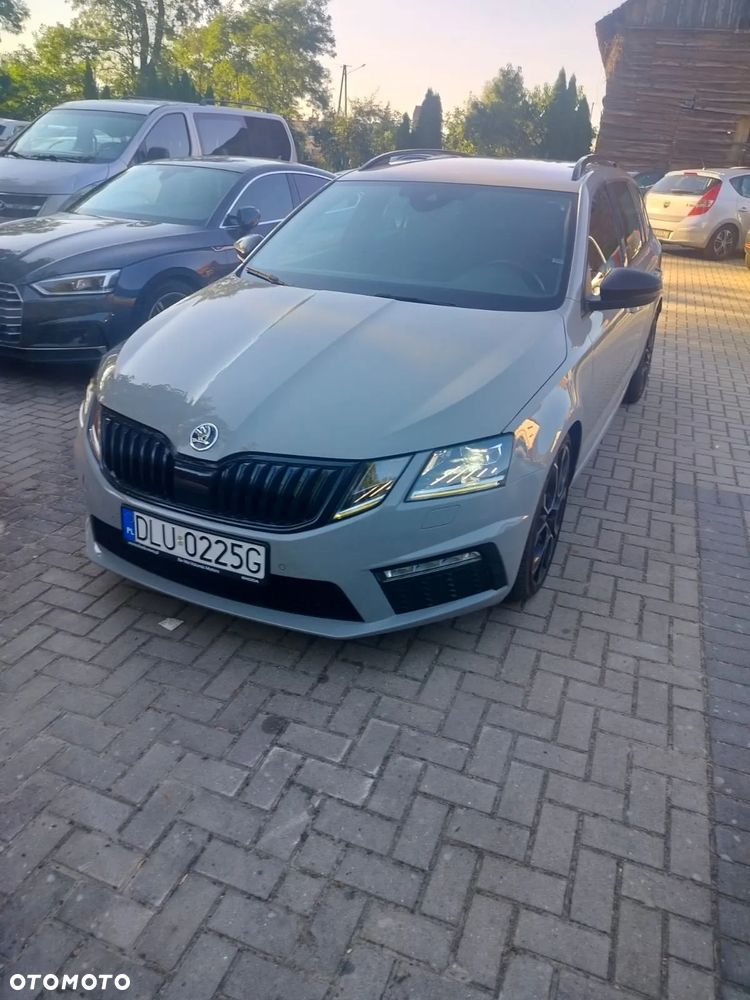 Skoda Octavia - 2