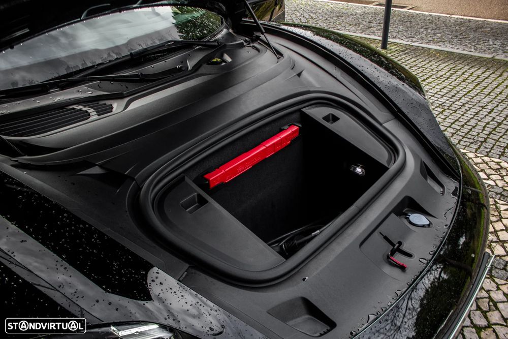 Porsche Taycan Cross Turismo 4 - 54