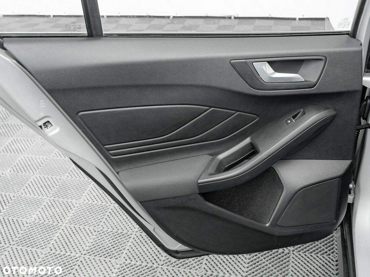 Ford Focus 1.5 EcoBlue Connected - 24