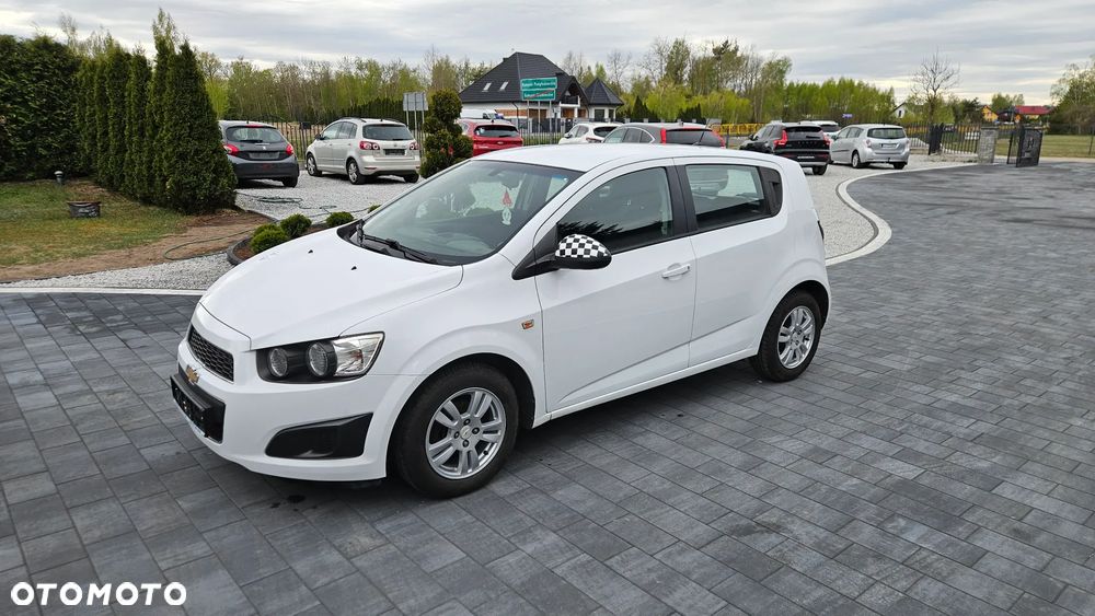 Chevrolet Aveo 1.2 LT+ - 9