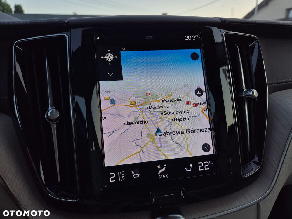 Volvo XC 60 T6 Plug-In Hybrid AWD Inscription - 24