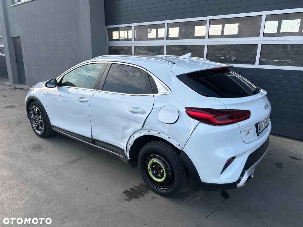 Kia XCeed 1.5 T-GDI M - 8