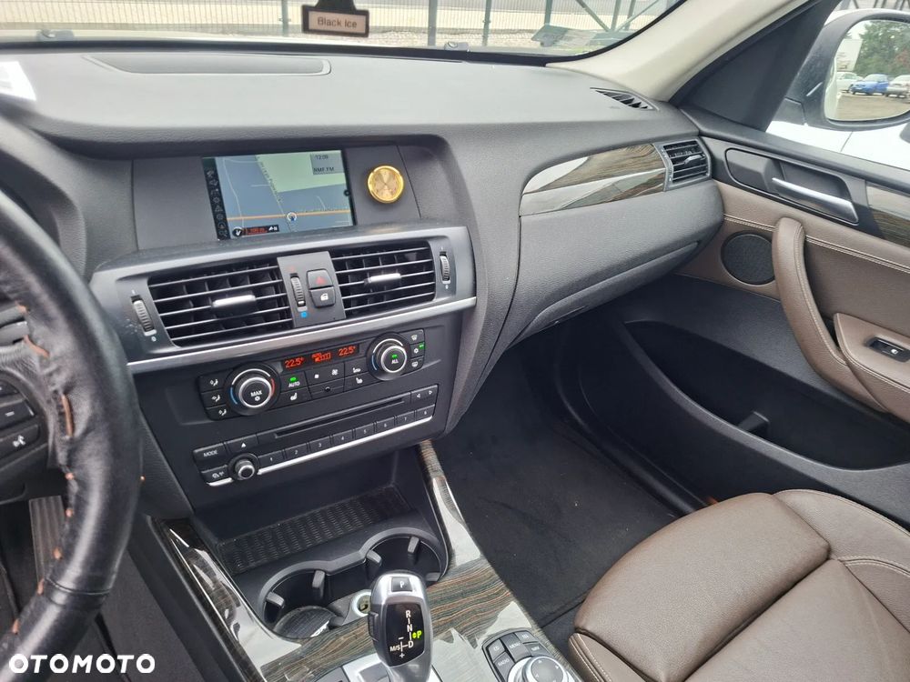 BMW X3 xDrive20d - 11