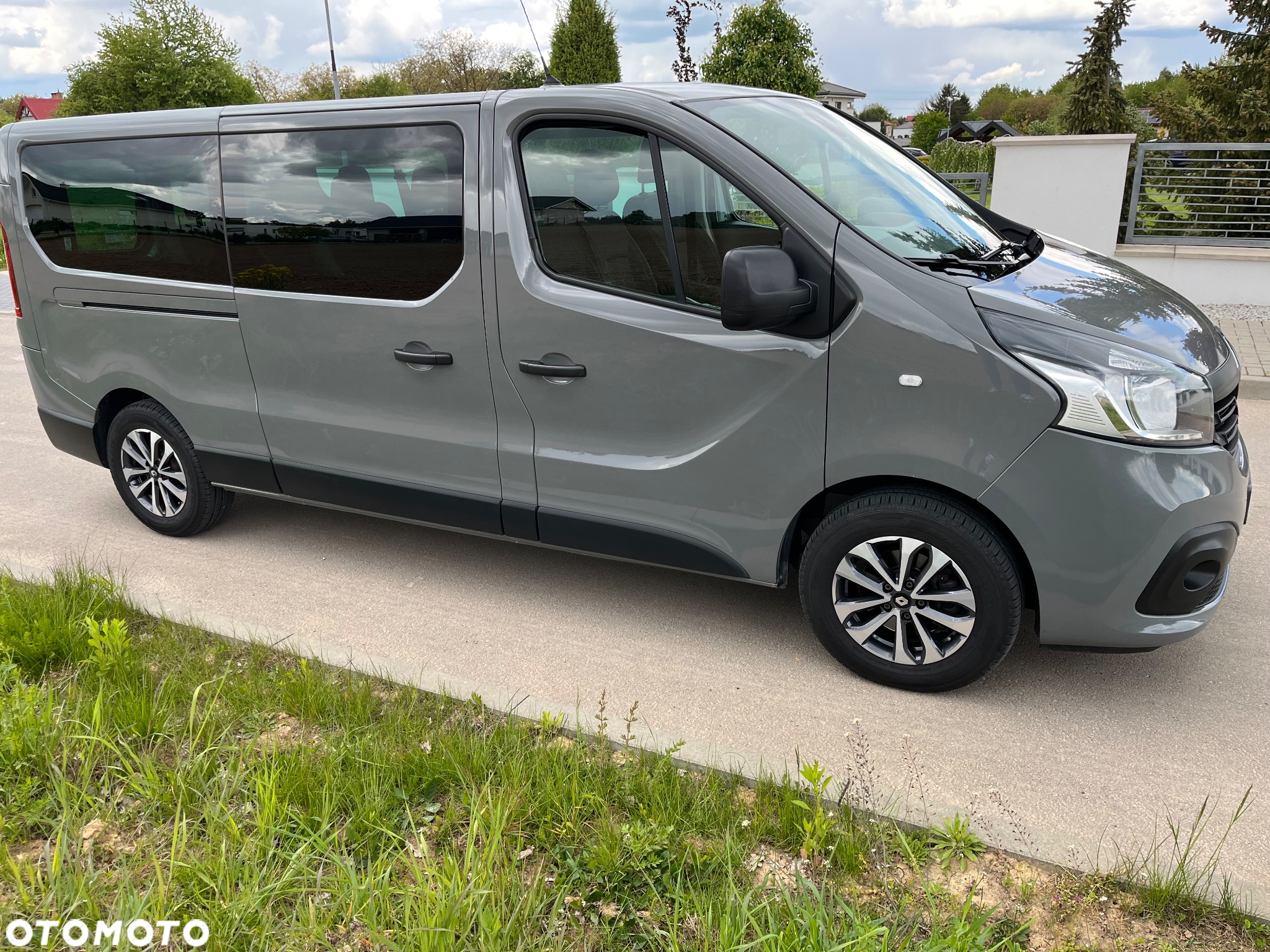 Renault Trafic Grand Passenger 3,0t Pack Clim - 8
