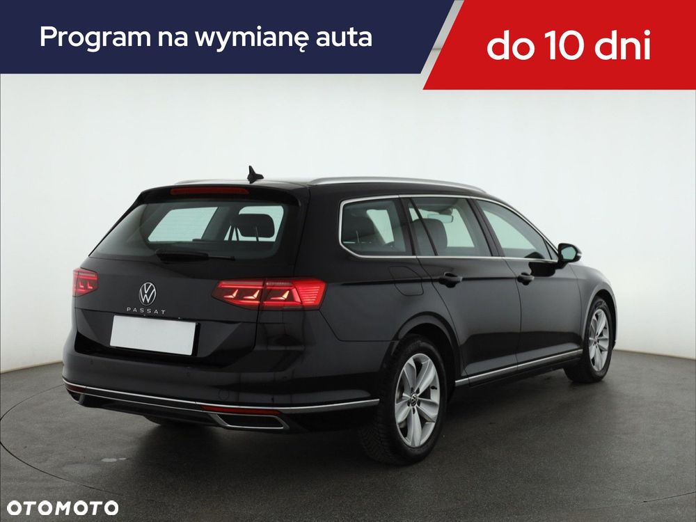Volkswagen Passat Variant - 7