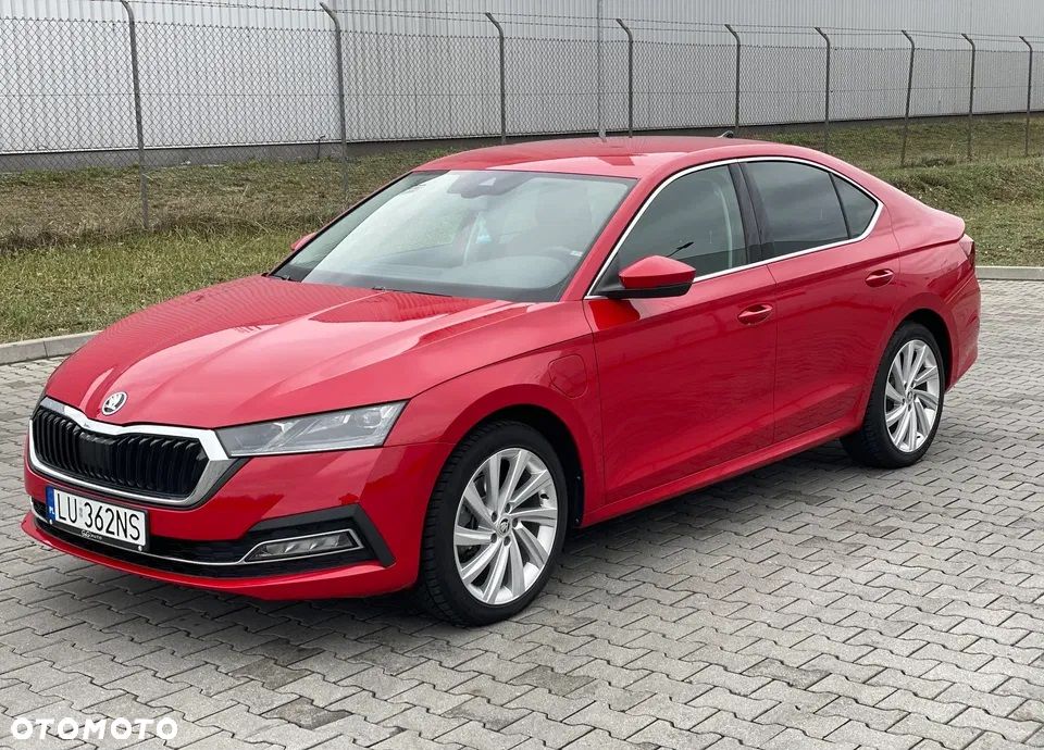 Skoda Octavia 1.5 TSI e-Tec Ambition DSG - 1
