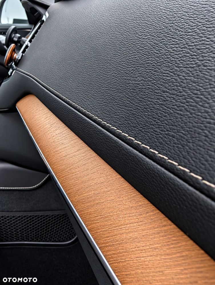 Volvo XC 90 D5 AWD Inscription - 25