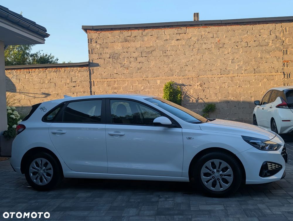 Hyundai i30 1.0 T-GDI Classic + - 5
