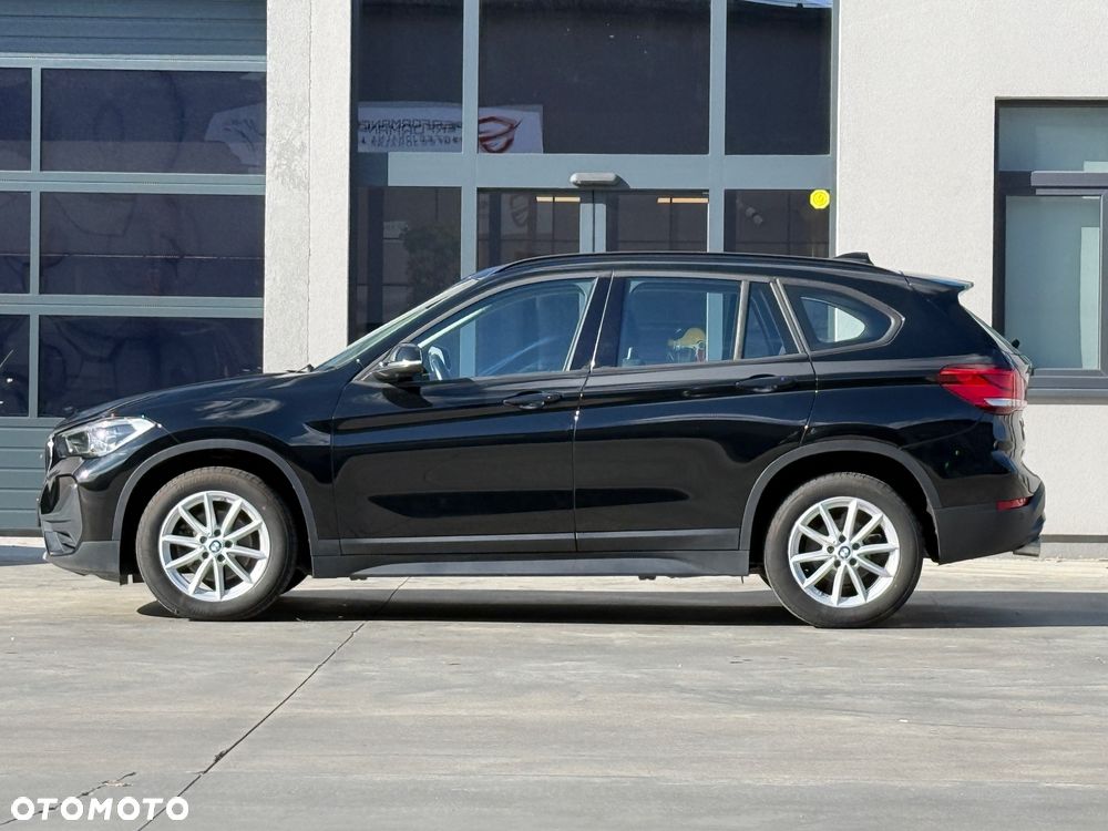 BMW X1 sDrive18i Advantage - 12