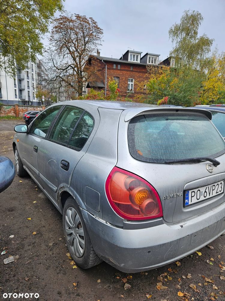 Nissan Almera - 4