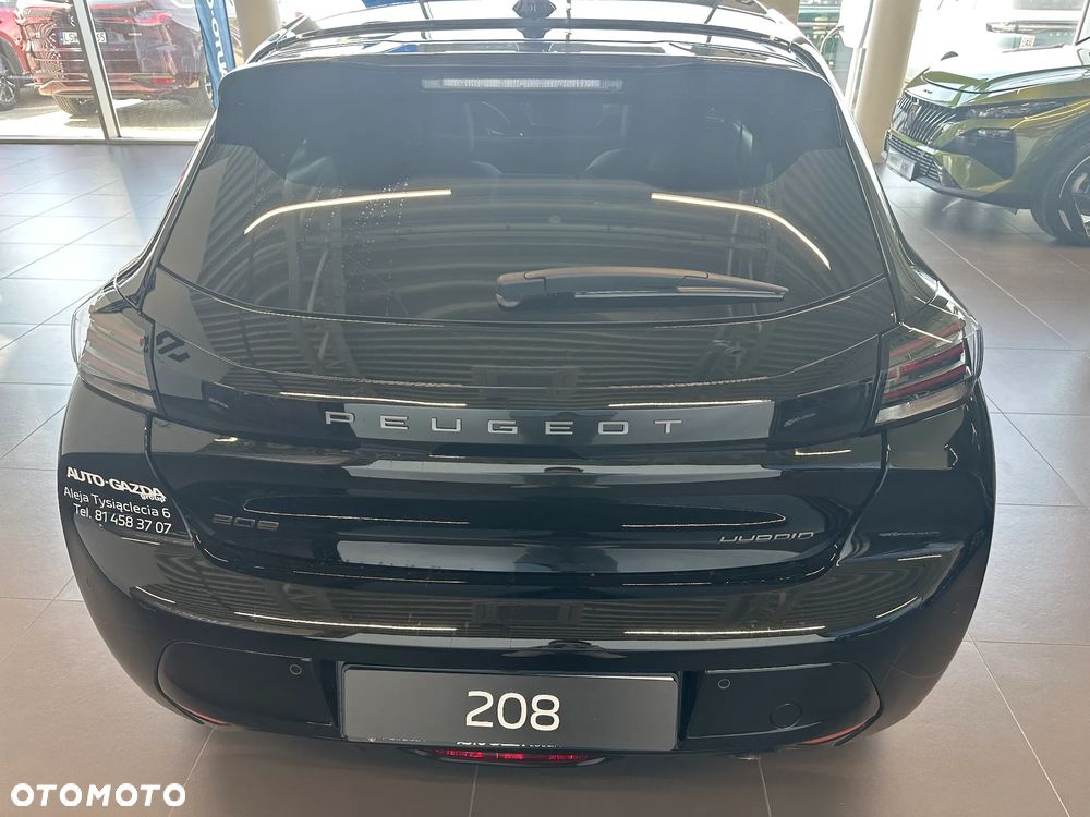 Peugeot 208 - 7