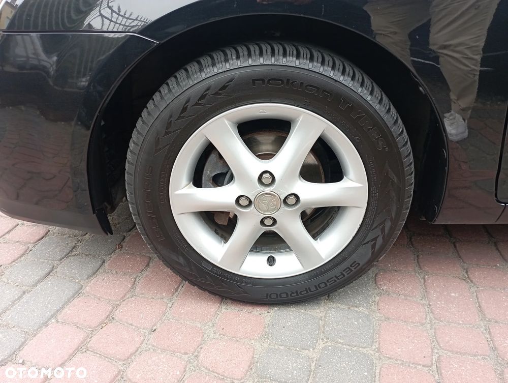 Toyota Corolla 1.6 VVT-i Sol - 20