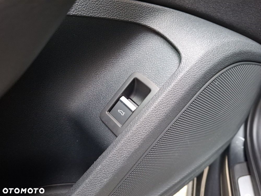 Audi A4 Avant - 30