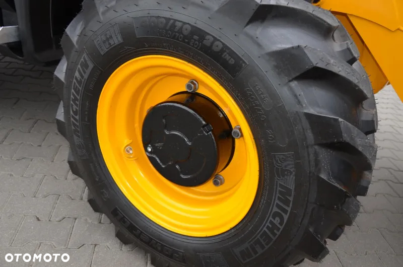 JCB WYNAJEM DŁUGOTERMINOWY 3CX AEC 2024r KLIMA, SZYBKOZŁĄCZE, 3 ŁYŻKI, UCHYLNA SKARPÓWKA - 12