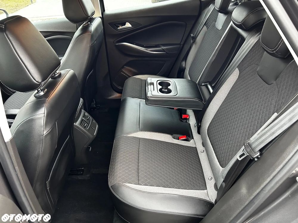 Opel Grandland X 1.6 DI Start/Stop INNOVATION - 35