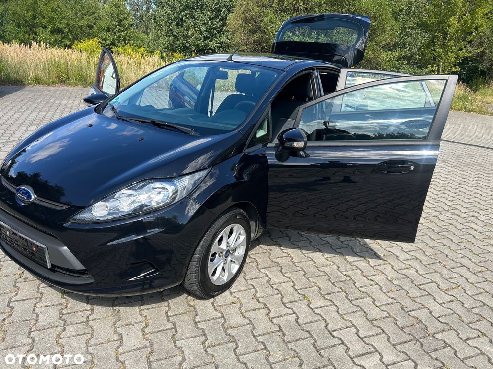 Ford Fiesta 1.25 Champions Edition - 22