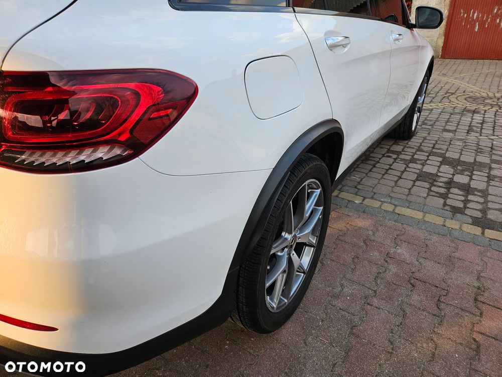 Mercedes-Benz GLC - 13