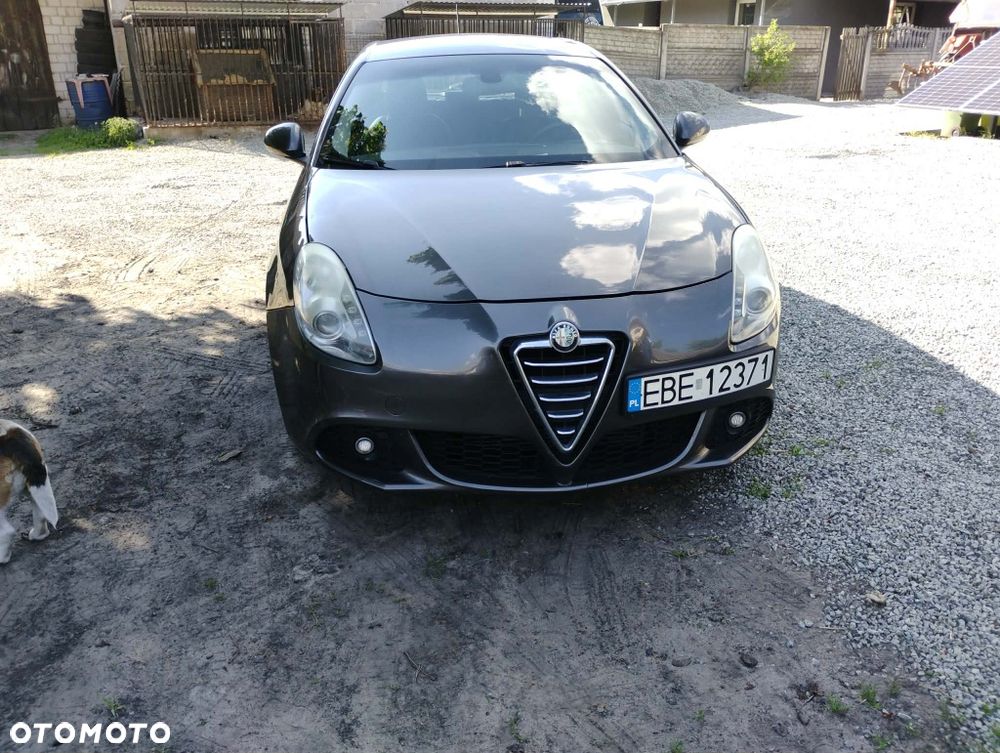 Alfa Romeo Giulia - 3