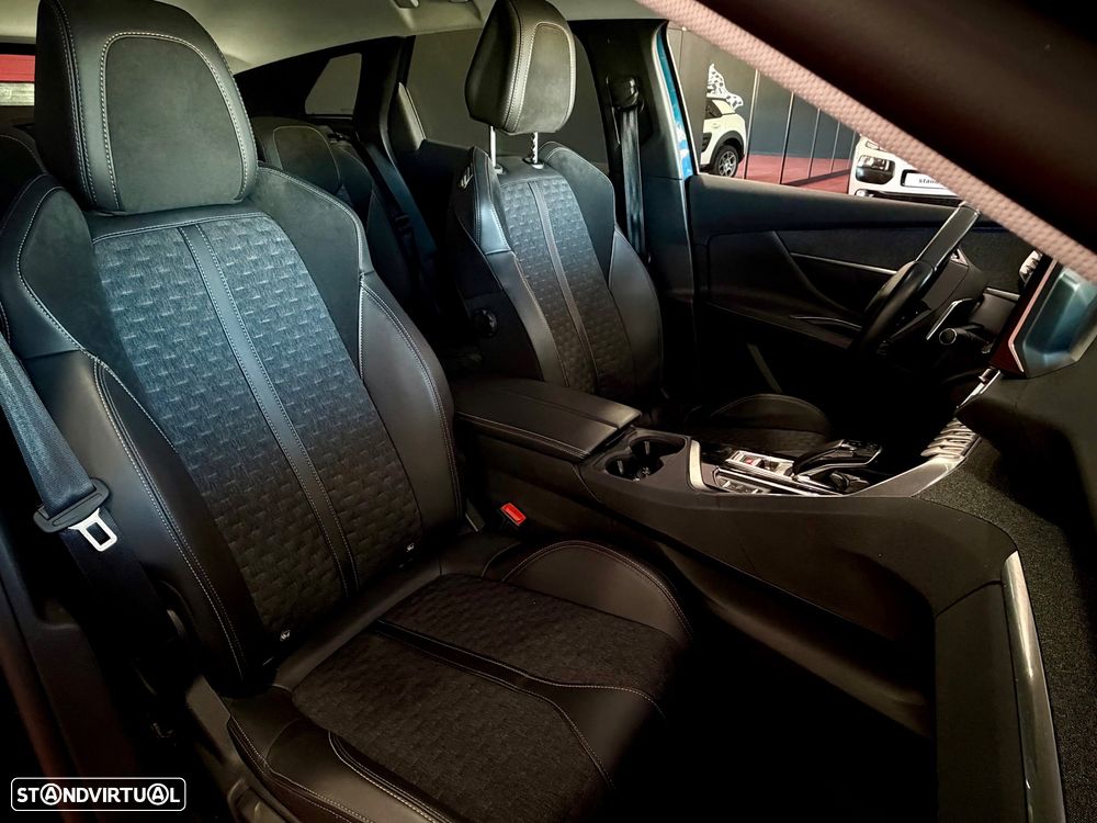 Peugeot 3008 225 e-EAT8 Roadtrip - 15