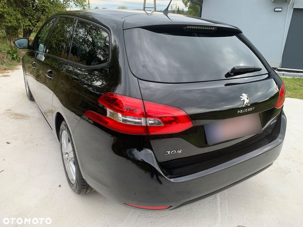 Peugeot 308 - 5