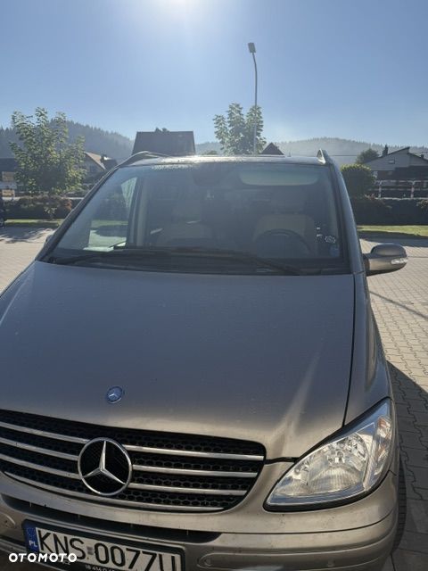 Mercedes-Benz Viano - 1