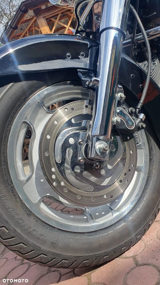 Harley-Davidson Touring Road King - 28