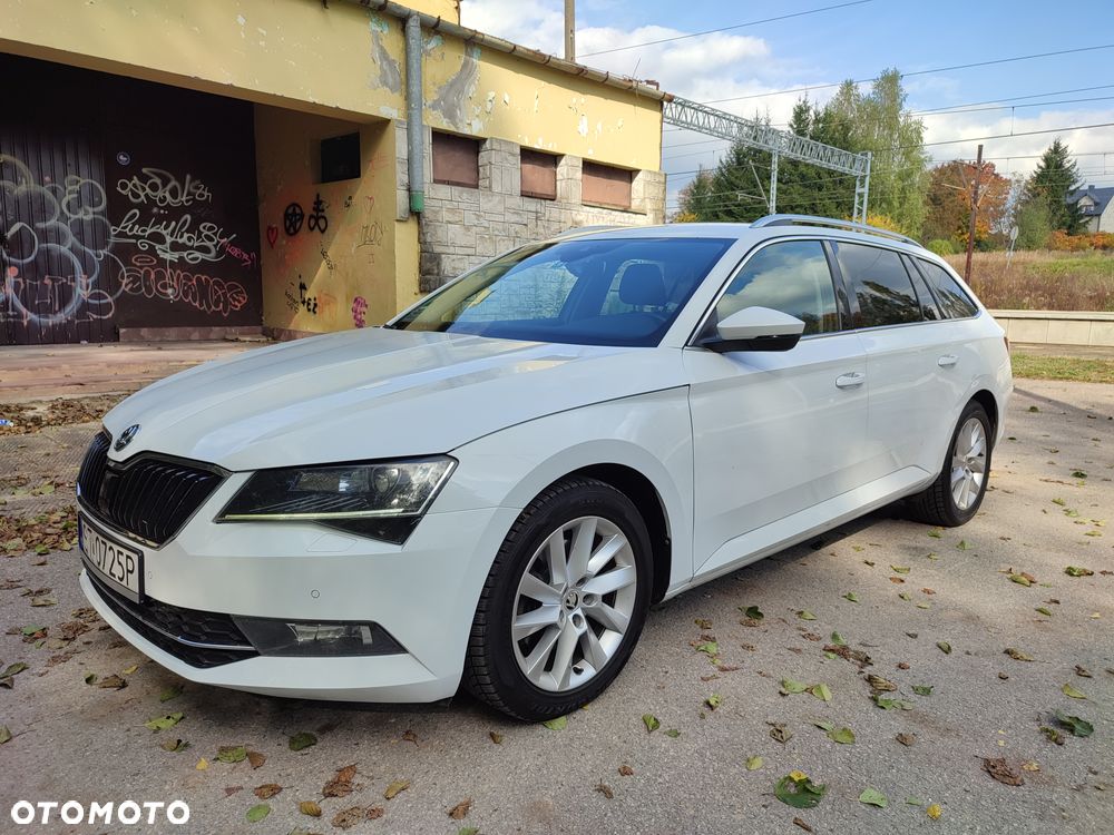 Skoda Superb 2.0 TDI L&K DSG - 10