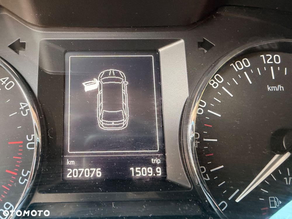 Skoda Octavia 1.6 TDI Ambition - 12