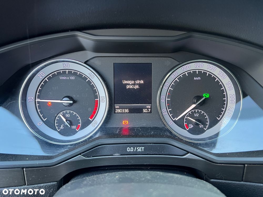 Skoda Superb 1.6 TDI DSG Ambition - 16