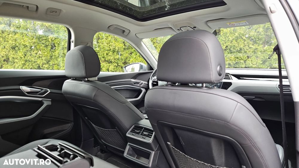 Audi e-tron 55 quattro - 17