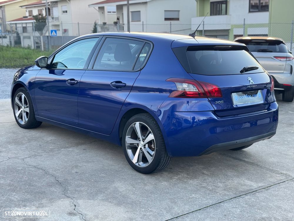 Peugeot 308 - 4