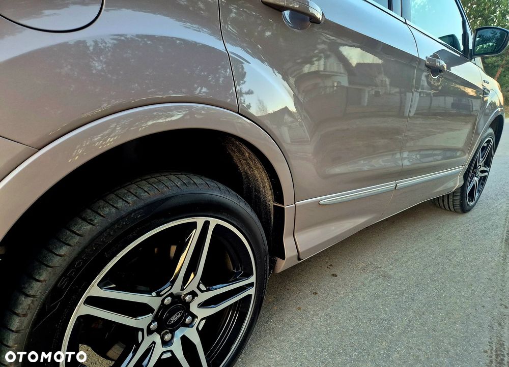 Ford Kuga 2.0 TDCi 4x4 Vignale - 12