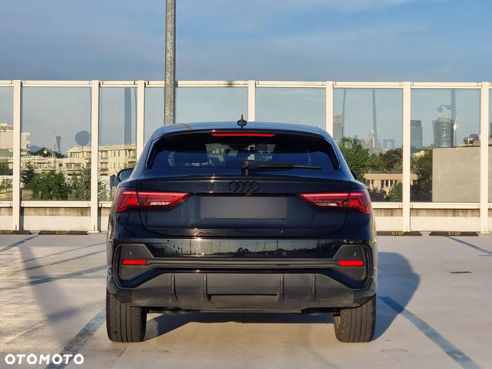 Audi Q3 Sportback - 5
