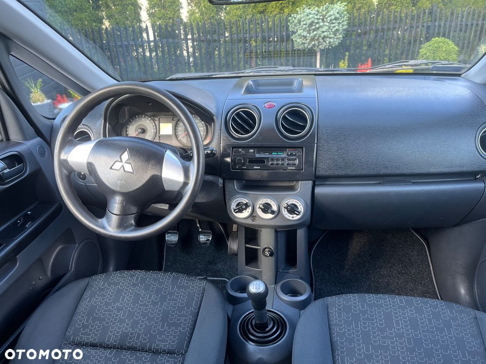 Mitsubishi Colt 1.3 Inform EU5 - 8