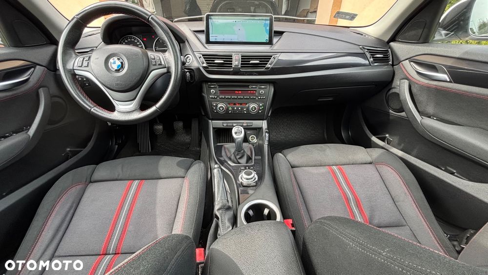 BMW X1 sDrive18d - 17