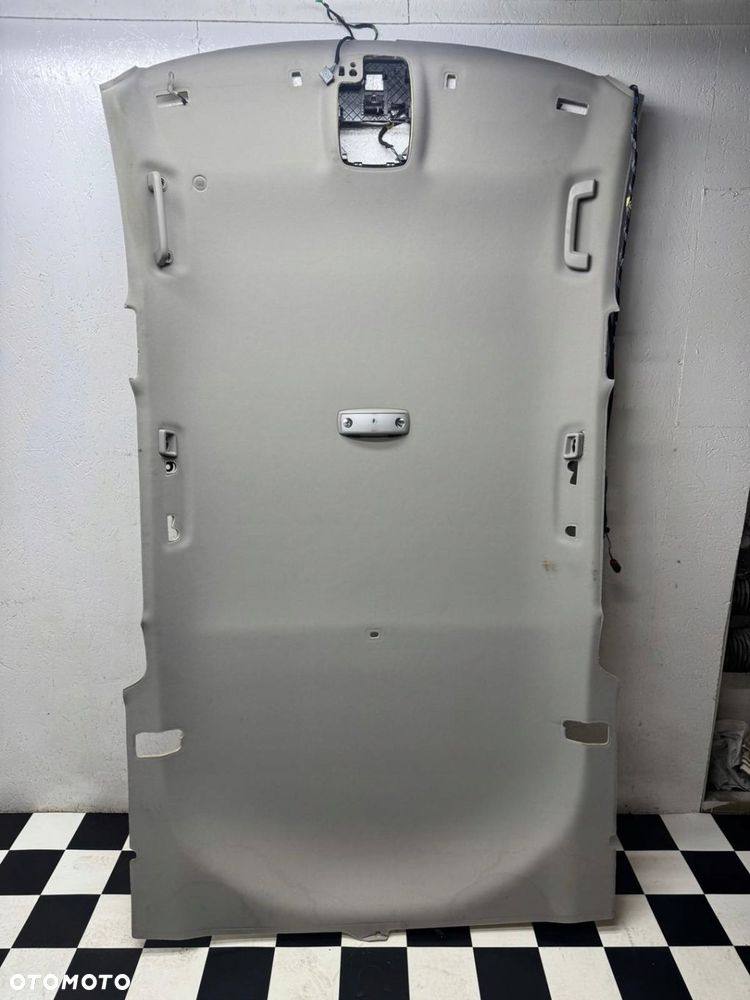 KOMPLETNA PODSUFITKA VOLVO V70 III 2012-