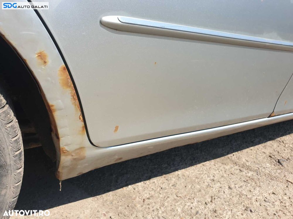 Usa Usi Portiera Portiere Dreapta Spate Dezechipata cu Rugina Mazda 6 Hatchback Berlina 2002 - 2008 - 3