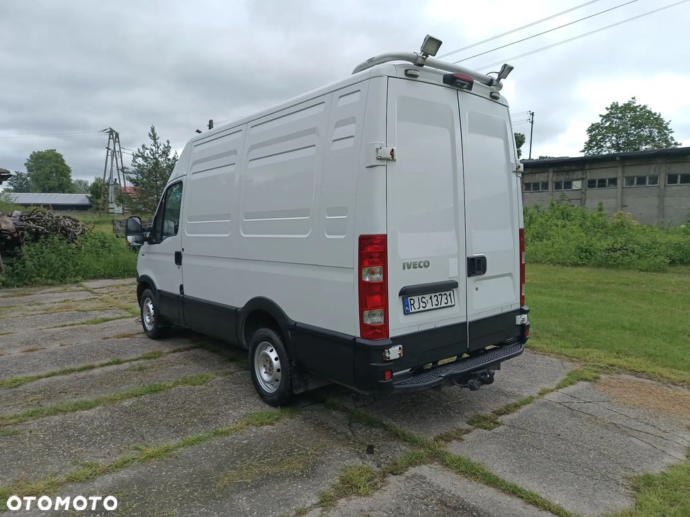 Iveco DAILY 35s13 L2H2 2.3 diesel 126kM, WEBASTO, HAK, CAMERA COFANIA, ORGINALNY NIEWIELKI PRZEBIEG 176tyś. - 12