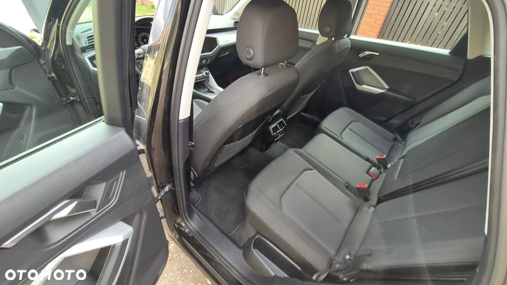 Audi Q3 45 TFSIe S tronic - 27