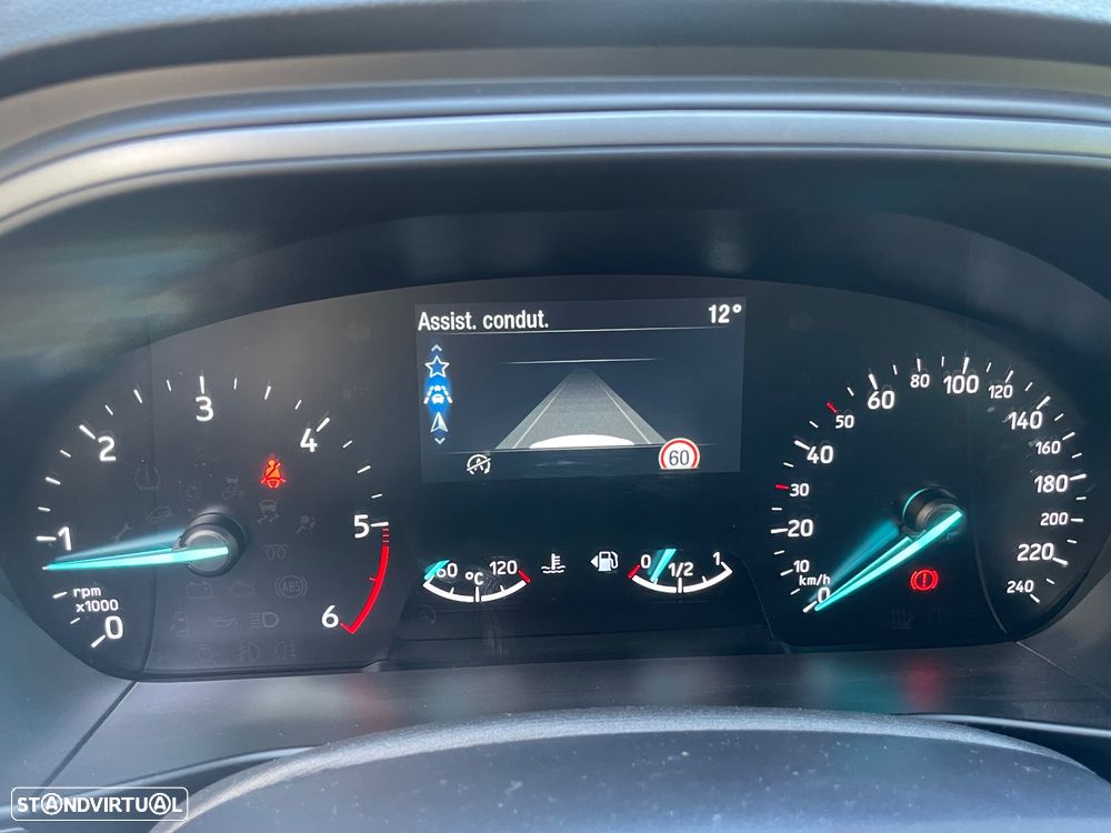 Ford Focus SW 1.5 EcoBlue S&S TITANIUM - 7