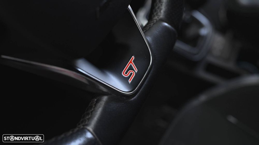 Ford Fiesta 1.5 EcoBoost S&S ST X - 52