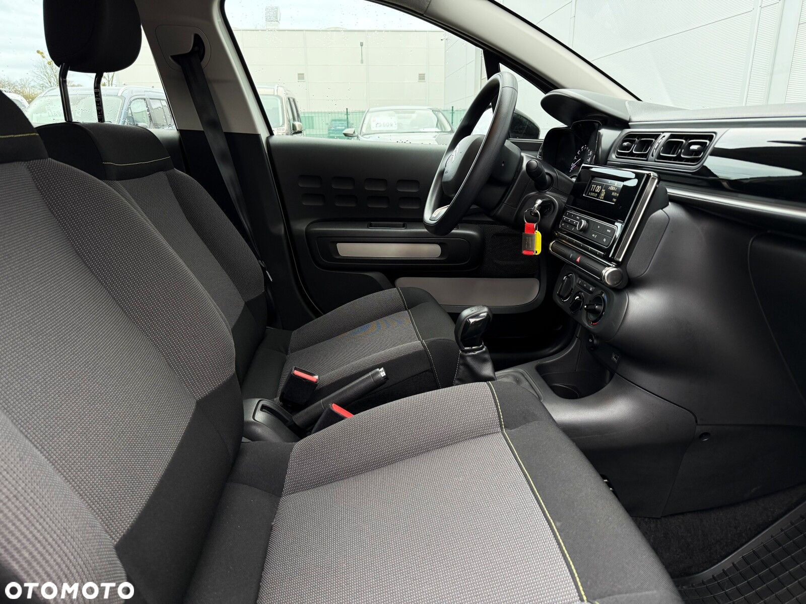 Citroën C3 1.2 PureTech Feel - 21