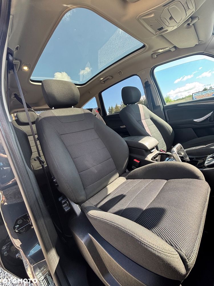 Ford S-Max 2.0 TDCi DPF Titanium X - 32