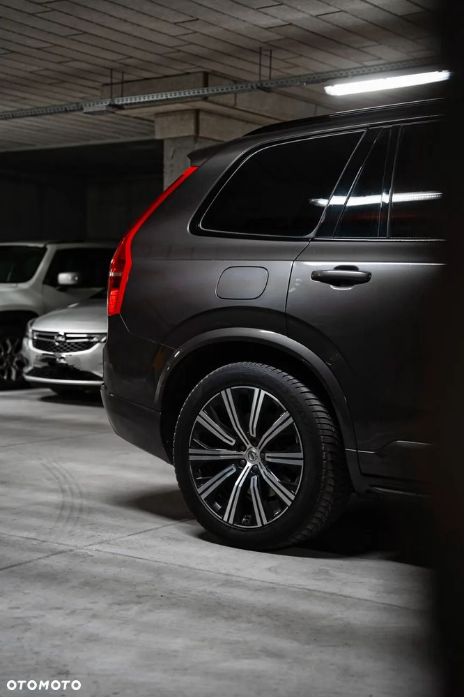 Volvo XC 90 B5 D AWD Plus Dark 7os - 16